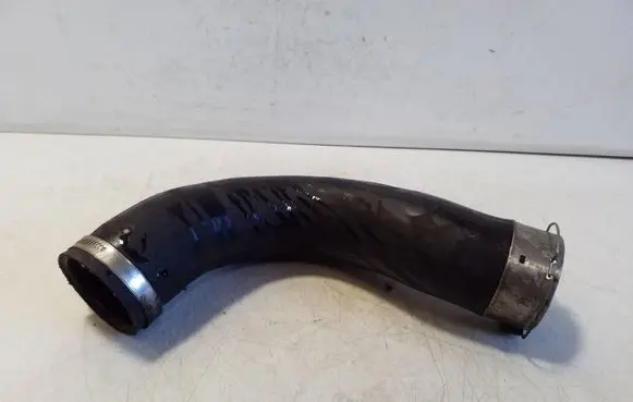 Nissan Navara D23 Intercooler hose/pipe