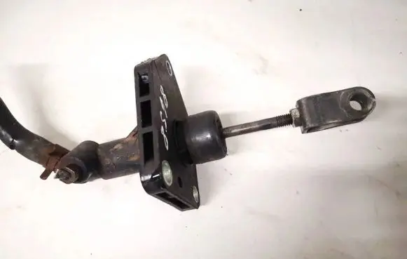 Hyundai Santa Fe Clutch master cylinder