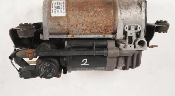 Mercedes-Benz E W212 Air suspension compressor/pump A2123200104