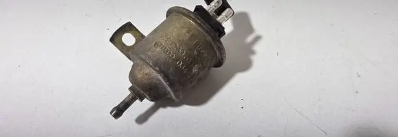 Valve vacuum