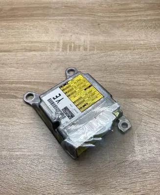 Toyota Prius (XW30) Airbag control unit/module 8917047110