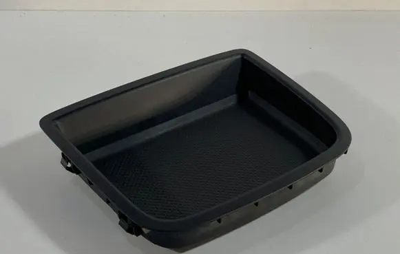 Volkswagen Golf Plus Glove box 5M0857924 5M0857922A 5M0858168
