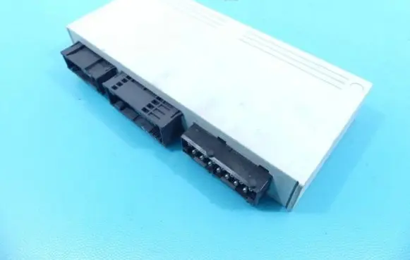 BMW 3 E46 Central body control module 6907661 IMPRK1149943