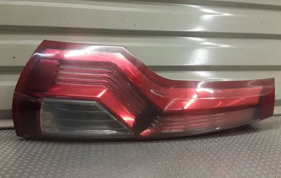 Citroen C4 I Picasso Rear/tail lights 00946601