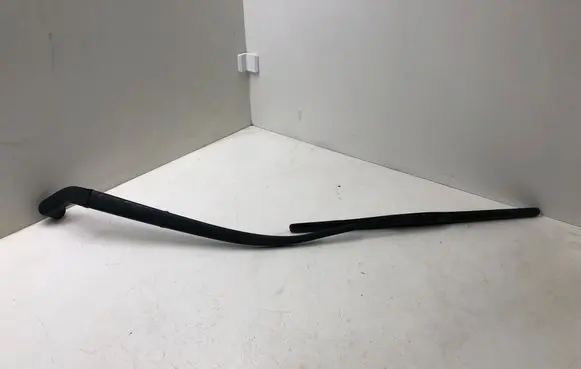 Mazda 3 III Windshield/front glass wiper blade 