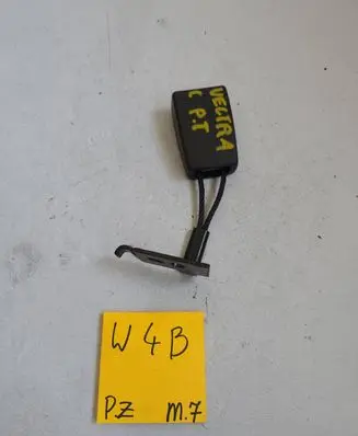 Opel Vectra C Rear seatbelt buckle 8357389