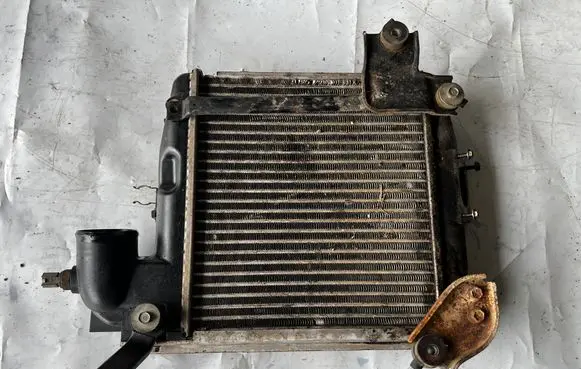 Toyota Land Cruiser (J120) Intercooler radiator