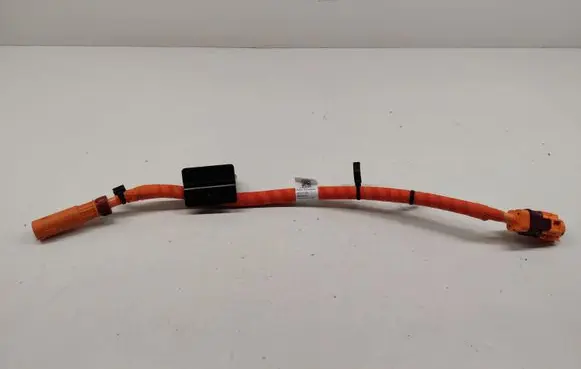 Audi A5 High voltage cable 8B3971059