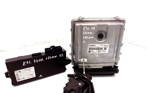 BMW 3 E90 E91 Engine ECU kit and lock set 7823973 0281014726