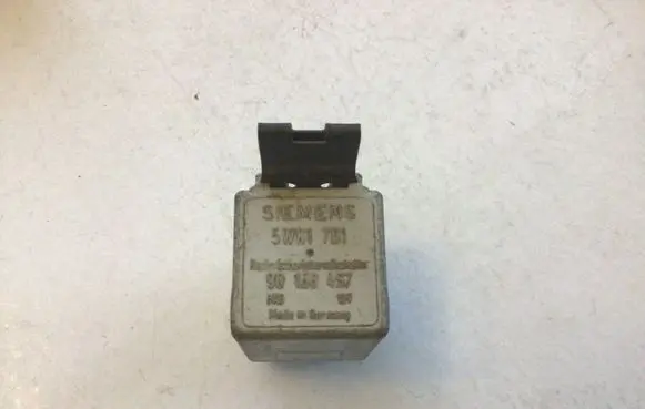 Opel Kadett D Other relay 90158457