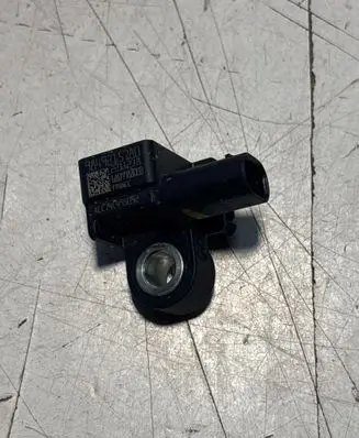 Opel Astra L Airbag deployment crash/impact sensor 9849215780 2211238 680998800B