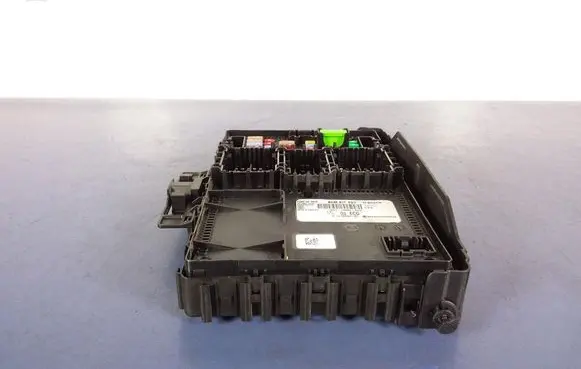 Ford Focus Fuse box set JX6T15604ECG