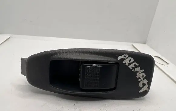 Mazda Premacy Electric window control switch 3582020