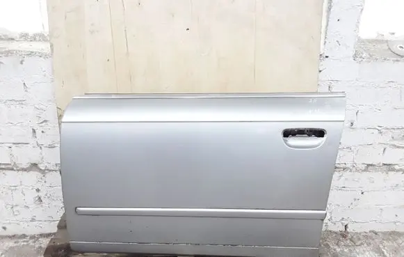 Audi A4 S4 B7 8E 8H Front door