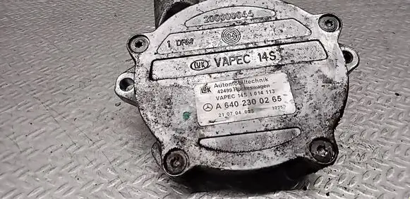 Mitsubishi Colt Vacuum pump A6402300265