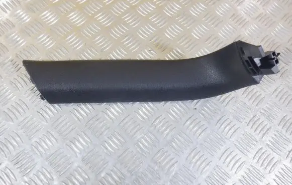 Volkswagen Sharan Tailgate/trunk side cover trim 7N0867703