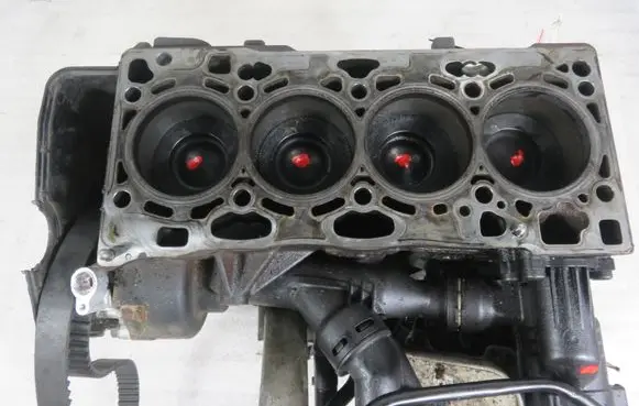 Volkswagen Golf VII Engine block DGTE