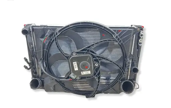 BMW 3 E90 E91 Radiator set 7524914 7588974 53472