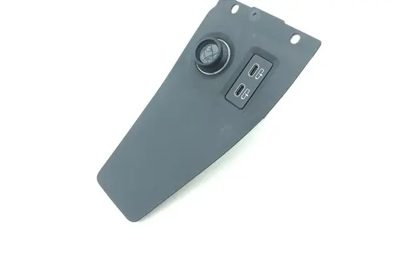Mini F65 12 V Socket (front) 1105293200105