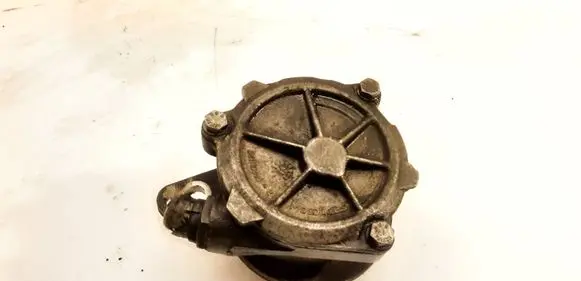BMW 5 E39 Vacuum pump 96110885 024375