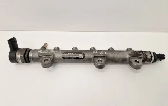 Nissan X-Trail T31 Fuel main line pipe 0445214153 8200853678 H8200426550