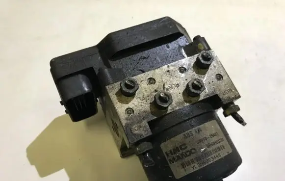 Hyundai Accent ABS Pump 5891025402 58910-25402