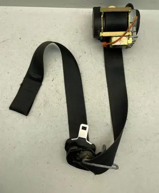 Peugeot 307 Front seatbelt B507743