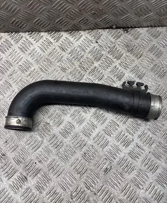 Volkswagen Touran I Intercooler hose/pipe 1K0145838N