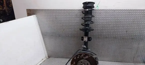 Front wheel hub spindle knuckle