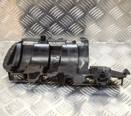 Audi Q2 - Other engine bay part 04L103623F