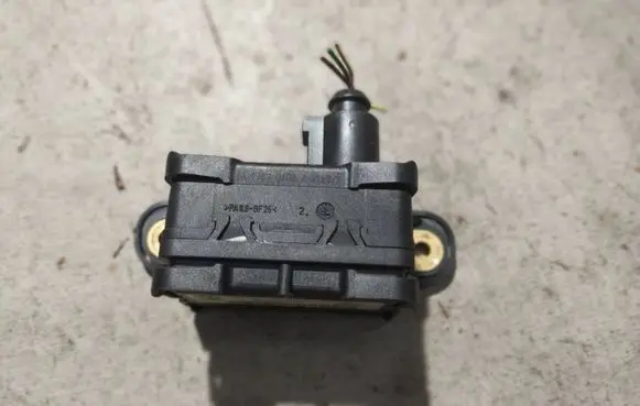 Volkswagen Touran I ESP acceleration yaw rate sensor 1K0907655C 10170103223 BA75M022DH