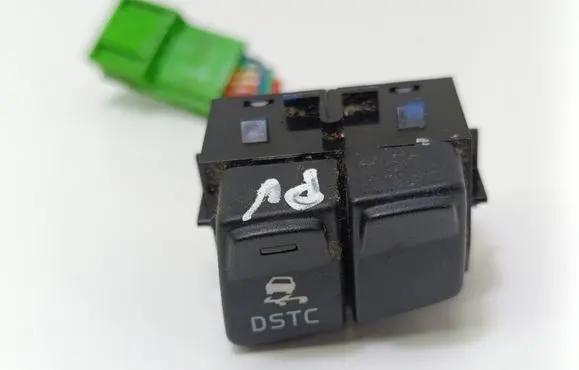 Volvo V50 Traction control (ASR) switch 8691530