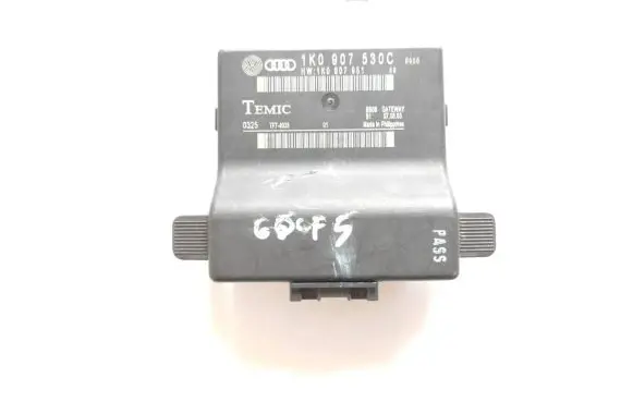 Volkswagen Golf V Gateway control module 1K0907530C 1K0907951
