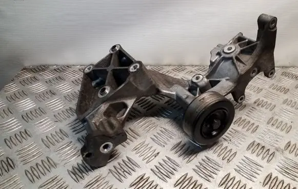 Generator/alternator bracket
