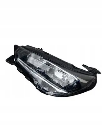 Opel Corsa F Headlights/headlamps set 9829465580