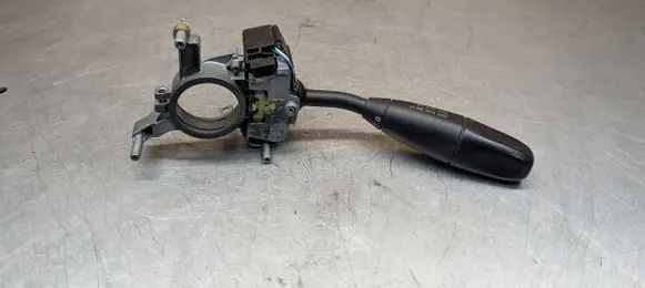 Mercedes-Benz Sprinter W906 Indicator stalk 0005452310