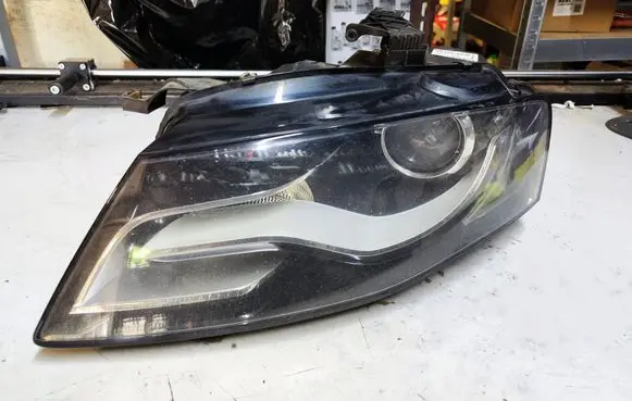 Audi A4 S4 B8 8K Headlight/headlamp 8K0941003D 0301240671