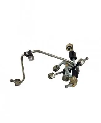 Volkswagen PASSAT B8 Fuel injector supply line/pipe 