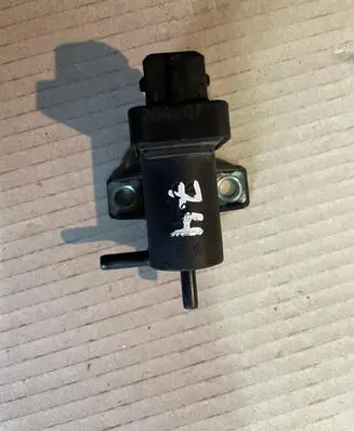 Renault Trafic II (X83) Turbo solenoid valve 8200762597
