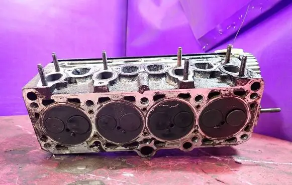 Audi A4 S4 B5 8D Engine head 028103373N