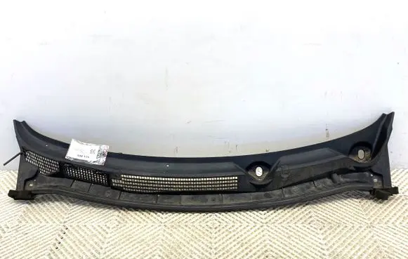 Nissan Qashqai Wiper trim 66862JD900