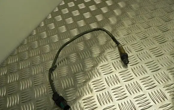 Mercedes-Benz C AMG W204 Lambda probe sensor 0035427018