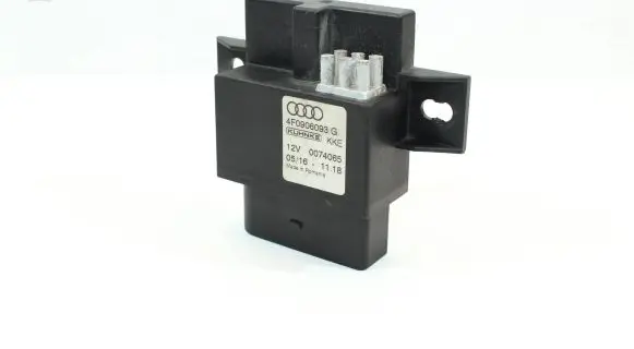 Audi A6 S6 C6 4F Fuel injection pump control unit/module 4F0906093G 0074065