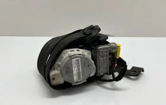 Audi Q5 SQ5 Front seatbelt 306425399G48 3066322 0718E3T1WU
