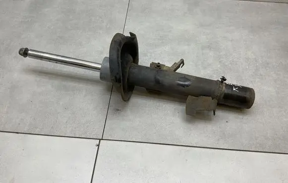 Ford Kuga I Front shock absorber/damper 8V4118K001EA
