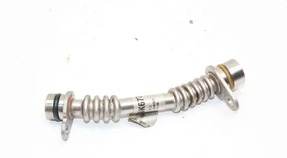 Ford Focus Turbo turbocharger oiling pipe/hose H6BG6K677AA