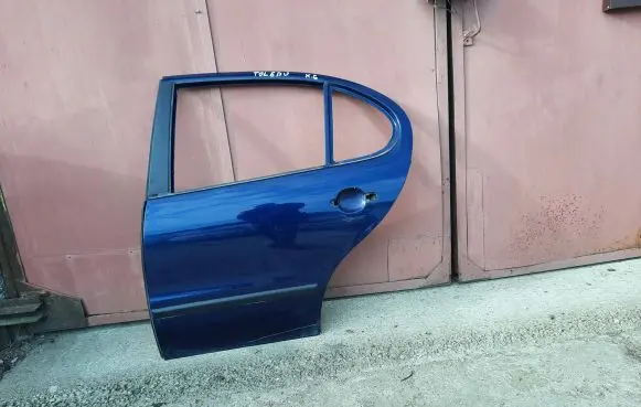 Seat Toledo II (1M) Rear door