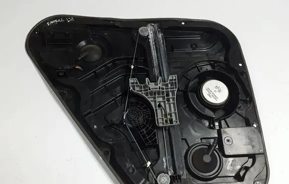 Hyundai Tucson TL Rear door window regulator with motor 