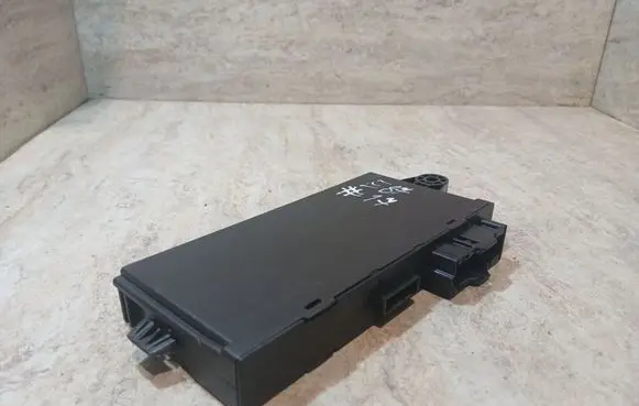 BMW 1 E81 E87 CAS control unit/module 6943834