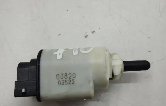 Citroen C5 Aircross Brake pedal sensor switch 9813503180 0382003522